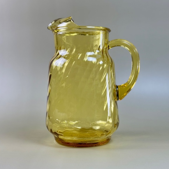 Vintage Amber Swirl Pressed Glass Pitcher | Ribbed Pattern | Mid-Century - Picture 6 of 7
